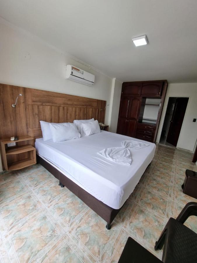 Zahira Hotel Melgar Eksteriør billede