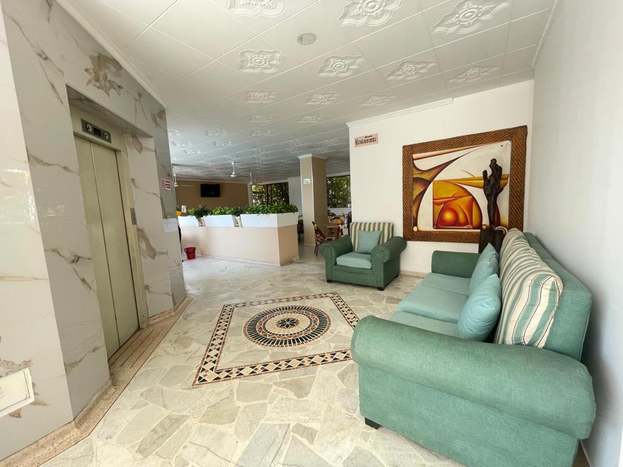 Zahira Hotel Melgar Eksteriør billede